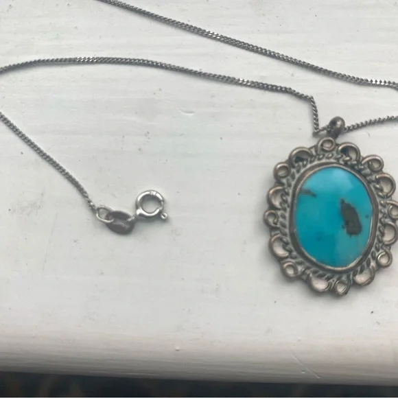 Unhallmarked silver and turquoise necklace - Picture 7 of 9